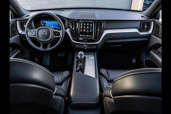 Volvo XC60 2.0 T6 Plug-in hybrid AWD Ultra Black Edition - R-Design l Pano l HUD l Memory