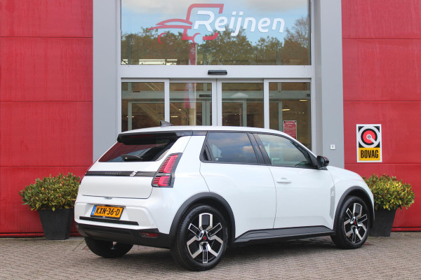 Renault 5 COMFORT RANGE TECHNO 150PK 52 kWh *NIEUWE AUTO!* | PACK WINTER TECHNO: (ELEKTRISCH VERWARMBARE VOORSTOELEN, ELEKTRISCH VERWARMBAAR STUURWIEL, BESTUUDERSSTOEL MET ELEKTRSCH VERSTELBARE LENDESTEUN, IN HOOGTE VERSTELBARE PASSAGIERSSTOEL) | LICHTMETALEN VELGEN 18" | ADAPTIVE CRUISE CONTROL | FULL LED KOPLAMPEN MET FRANSE VLAG | ELEKTRTISCH INKLABARE EN VERWARMBARE BUITENSPIEGELS | ACHTERUITRIJ CAMERA | SFEER VERLICHTING | GOOGLE MAPS NAVIGATIE | DRAADLOZE TELEFOONLADER | PRIVACY GLASS | 100KW SNELLAAD FUNCTIE | DRAADLOZE APPLE CARPLAY/ANDROID AUTO | DAB+ RADIO | SFEER VERL