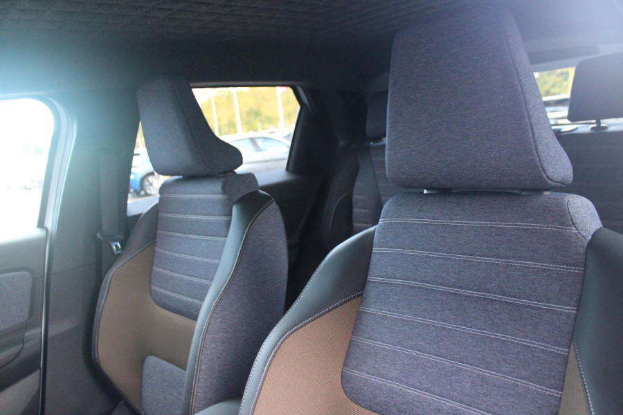 Renault 5 COMFORT RANGE TECHNO 150PK 52 kWh *NIEUWE AUTO!* | PACK WINTER TECHNO: (ELEKTRISCH VERWARMBARE VOORSTOELEN, ELEKTRISCH VERWARMBAAR STUURWIEL, BESTUUDERSSTOEL MET ELEKTRSCH VERSTELBARE LENDESTEUN, IN HOOGTE VERSTELBARE PASSAGIERSSTOEL) | LICHTMETALEN VELGEN 18" | ADAPTIVE CRUISE CONTROL | FULL LED KOPLAMPEN MET FRANSE VLAG | ELEKTRTISCH INKLABARE EN VERWARMBARE BUITENSPIEGELS | ACHTERUITRIJ CAMERA | SFEER VERLICHTING | GOOGLE MAPS NAVIGATIE | DRAADLOZE TELEFOONLADER | PRIVACY GLASS | 100KW SNELLAAD FUNCTIE | DRAADLOZE APPLE CARPLAY/ANDROID AUTO | DAB+ RADIO | SFEER VERL