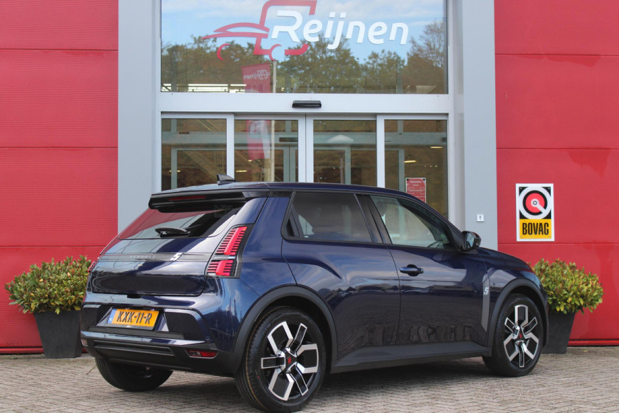 Renault 5 COMFORT RANGE TECHNO 150PK 52 kWh *NIEUWE AUTO!* | PACK WINTER TECHNO: (ELEKTRISCH VERWARMBARE VOORSTOELEN, ELEKTRISCH VERWARMBAAR STUURWIEL, BESTUUDERSSTOEL MET ELEKTRSCH VERSTELBARE LENDESTEUN, IN HOOGTE VERSTELBARE PASSAGIERSSTOEL) | LICHTMETALEN VELGEN 18" | ADAPTIVE CRUISE CONTROL | FULL LED KOPLAMPEN MET FRANSE VLAG | ELEKTRTISCH INKLABARE EN VERWARMBARE BUITENSPIEGELS | ACHTERUITRIJ CAMERA | SFEER VERLICHTING | GOOGLE MAPS NAVIGATIE | DRAADLOZE TELEFOONLADER | PRIVACY GLASS | 100KW SNELLAAD FUNCTIE | DRAADLOZE APPLE CARPLAY/ANDROID AUTO | DAB+ RADIO | SFEER VERL