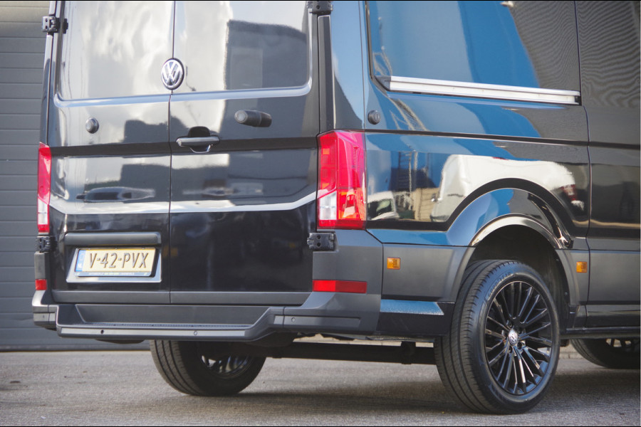 Volkswagen Crafter 35 2.0 TDI L3H3(L2H2) 3-ZITS, 177PK AUT. LED, ADAPT. CRUISE, STOELVERWARMING, STUURVERWARMING, VOORRUIT VERWARMING, STANDKACHEL,