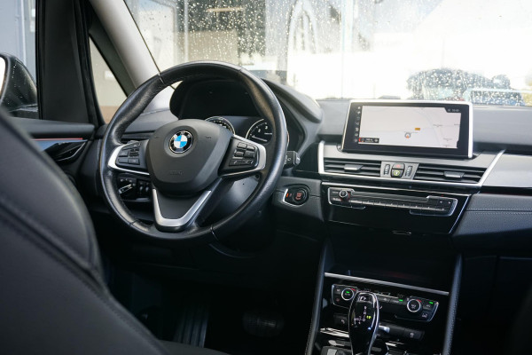 BMW 2 Serie Gran Tourer 218i 7p. Executive Edition + CAMERA / SPORTSTOELEN / LED / HEAD-UP