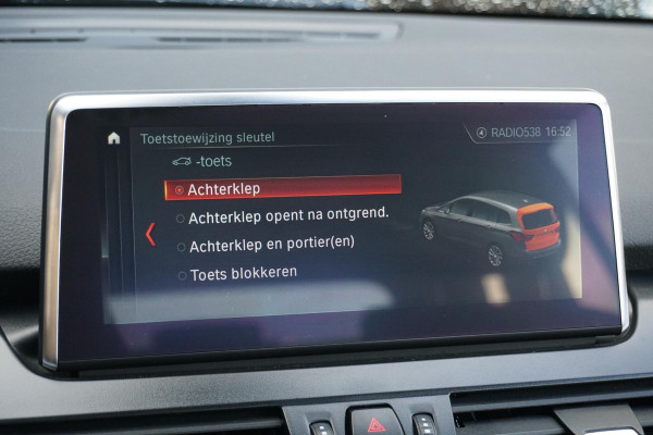 BMW 2 Serie Gran Tourer 218i 7p. Executive Edition + CAMERA / SPORTSTOELEN / LED / HEAD-UP