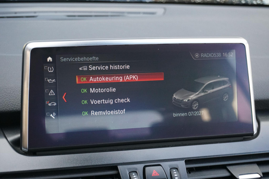 BMW 2 Serie Gran Tourer 218i 7p. Executive Edition + CAMERA / SPORTSTOELEN / LED / HEAD-UP