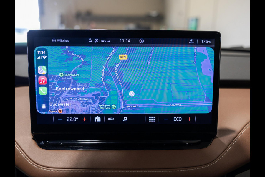Škoda ENYAQ iV 80 SOH 93% / 204pk / Panorama dak / Trekhaak / Leder / Head-up display /