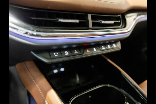 Škoda ENYAQ iV 80 SOH 93% / 204pk / Panorama dak / Trekhaak / Leder / Head-up display /
