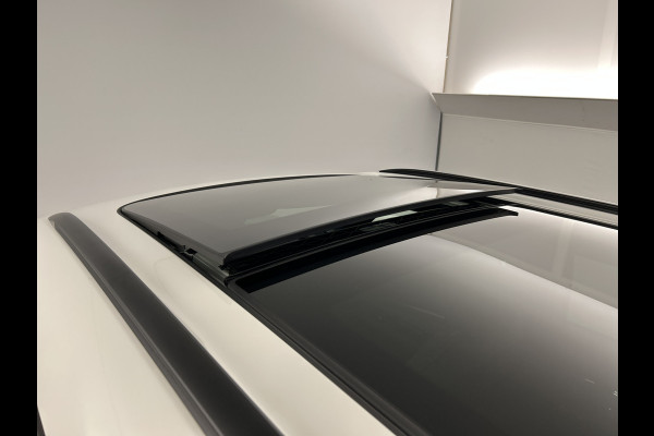 MINI Clubman 1.5 Aut. Cooper Premium Plus Pano-dak/Head-Up Display/Memory