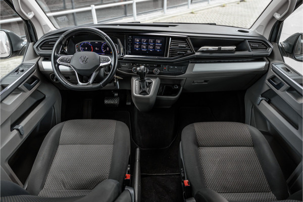 Volkswagen Transporter 2.0 TDI L2H1 Bulli DC | Virtual | Discover Pro | ACC | Bi-Xenon | Camera | Navigatie | Trekhaak | Stoelverwarming | DAB | Orig. NL auto | Nieuwe APK