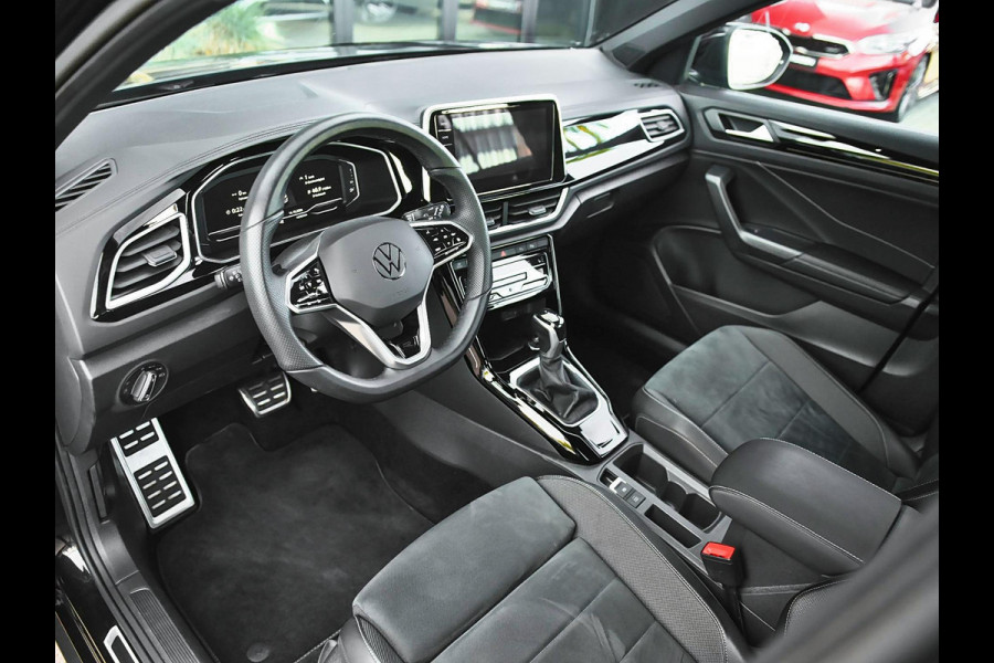Volkswagen T-Roc 1.5 TSI R-Line ACC Camera Navi Trekhaak 19 inch Velgen