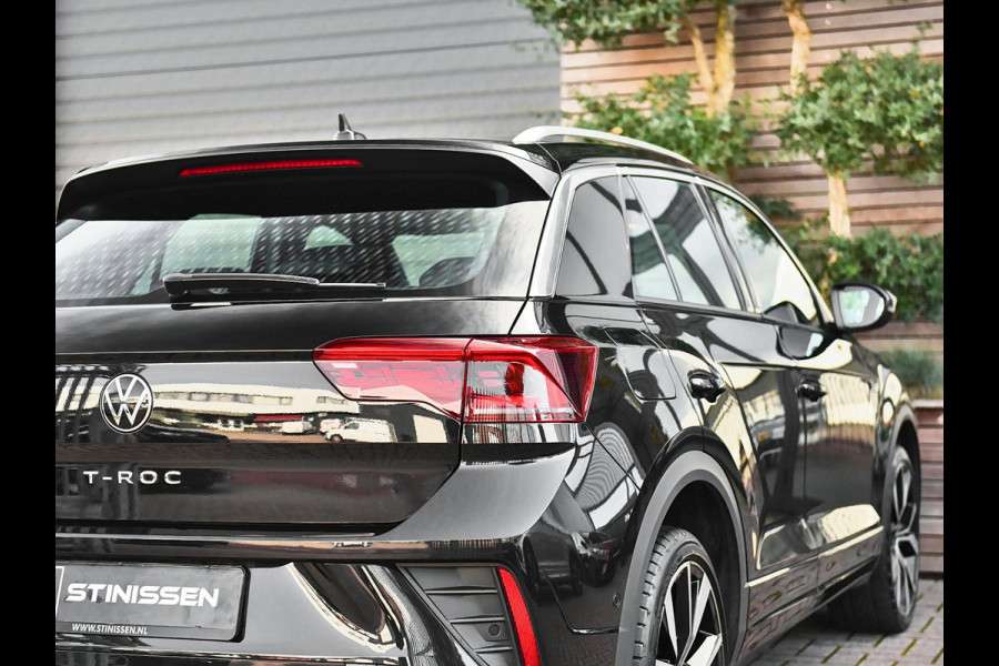 Volkswagen T-Roc 1.5 TSI R-Line ACC Camera Navi Trekhaak 19 inch Velgen