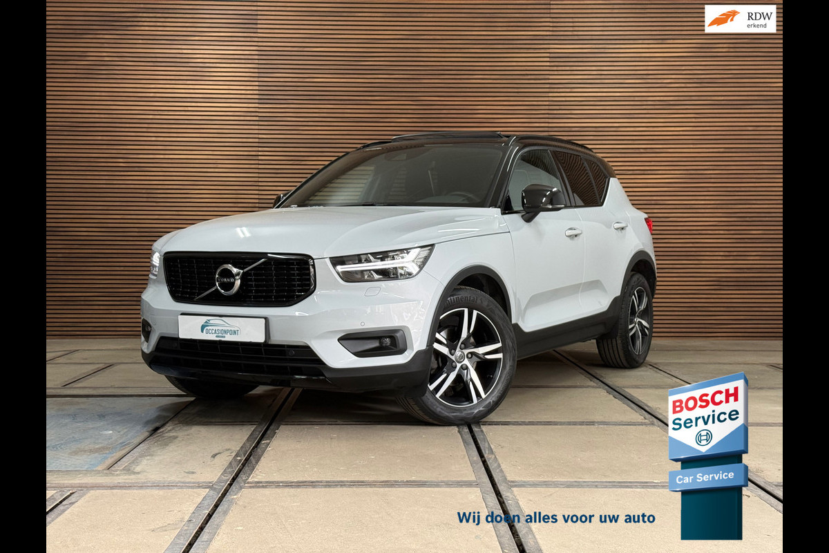 Volvo XC40 1.5 T3 R-Design | Pano | Winterpakket | Elektr voorstoelen+memory | Camera | Carplay