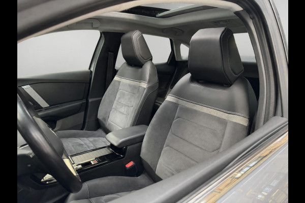 Citroën Ë-C4 X Shine 50 kWh | Panoramadak | Pack Winter | Fietsendragerhaak | Prijs is rijklaar