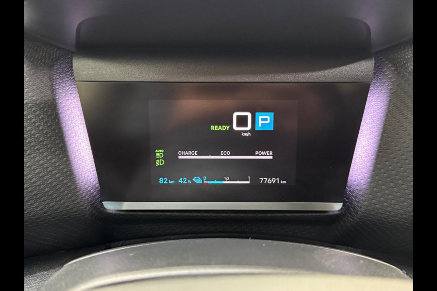 Citroën Ë-C4 X Shine 50 kWh | Panoramadak | Pack Winter | Fietsendragerhaak | Prijs is rijklaar