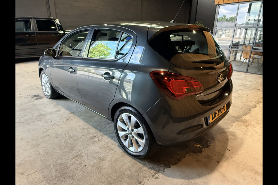 Opel Corsa 1.4 Favourite Airco. Cruise. Trekhaak. 78000 km met NAP