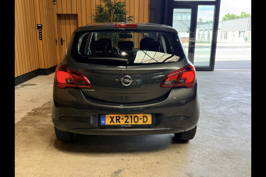 Opel Corsa 1.4 Favourite Airco. Cruise. Trekhaak. 78000 km met NAP