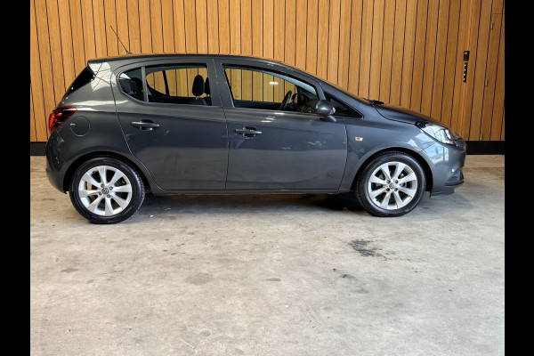 Opel Corsa 1.4 Favourite Airco. Cruise. Trekhaak. 78000 km met NAP