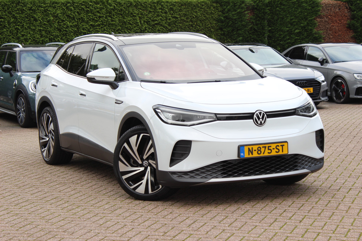 Volkswagen ID.4 Tech 77 kWh / SOH 94,7% / Full option! / Panoramadak / Camera / Head-up / Keyless / 21'' / ACC / Dodehoek / Elektr. stoelen / Massage / Navigatie / Stuurverwarming