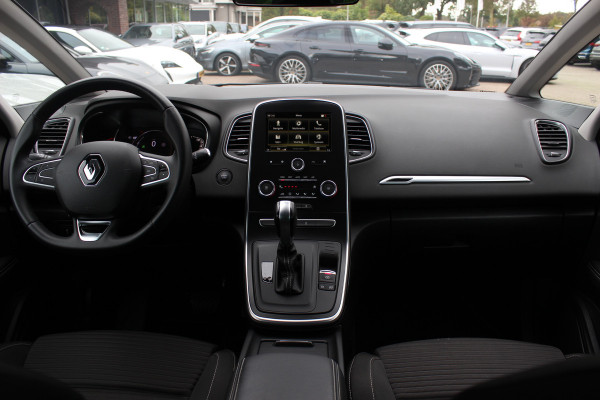 Renault Grand Scénic 1.3 TCe Intens / Trekhaak / Camera / CarPlay / Navigatie / Parkeerhulp V+A / Stoelverwarming / DAB / Dodehoek / Cruise Control