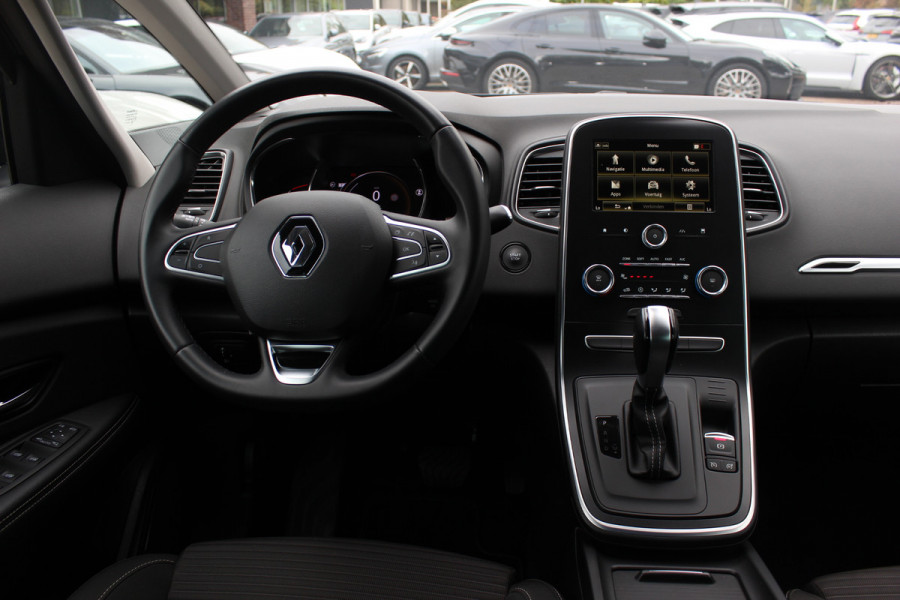 Renault Grand Scénic 1.3 TCe Intens / Trekhaak / Camera / CarPlay / Navigatie / Parkeerhulp V+A / Stoelverwarming / DAB / Dodehoek / Cruise Control