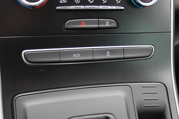 Renault Grand Scénic 1.3 TCe Intens / Trekhaak / Camera / CarPlay / Navigatie / Parkeerhulp V+A / Stoelverwarming / DAB / Dodehoek / Cruise Control
