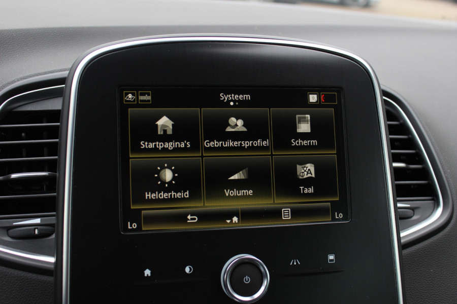 Renault Grand Scénic 1.3 TCe Intens / Trekhaak / Camera / CarPlay / Navigatie / Parkeerhulp V+A / Stoelverwarming / DAB / Dodehoek / Cruise Control