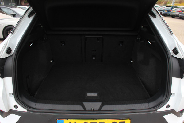Volkswagen ID.4 Tech 77 kWh / SOH 94,7% / Full option! / Panoramadak / Camera / Head-up / Keyless / 21'' / ACC / Dodehoek / Elektr. stoelen / Massage / Navigatie / Stuurverwarming