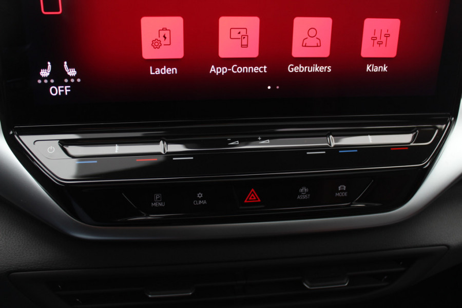 Volkswagen ID.4 Tech 77 kWh / SOH 94,7% / Full option! / Panoramadak / Camera / Head-up / Keyless / 21'' / ACC / Dodehoek / Elektr. stoelen / Massage / Navigatie / Stuurverwarming
