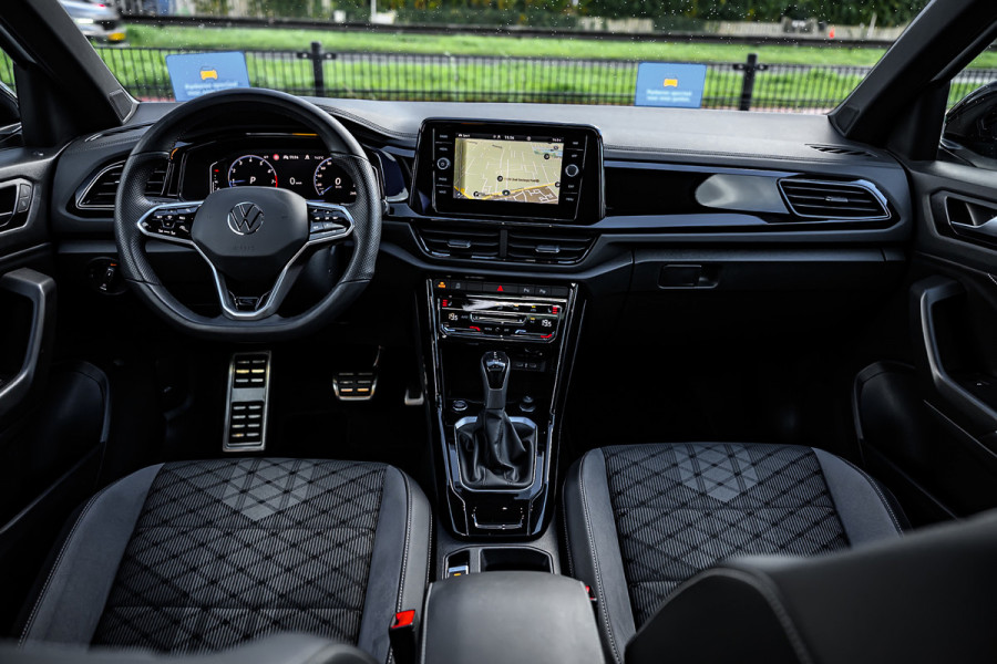 Volkswagen T-Roc 1.5 TSI R-Line Pano/iQ-light/Blindspot