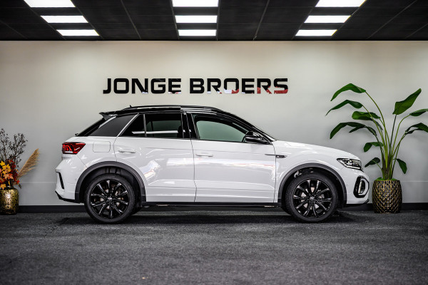 Volkswagen T-Roc 1.5 TSI R-Line Pano/iQ-light/Blindspot