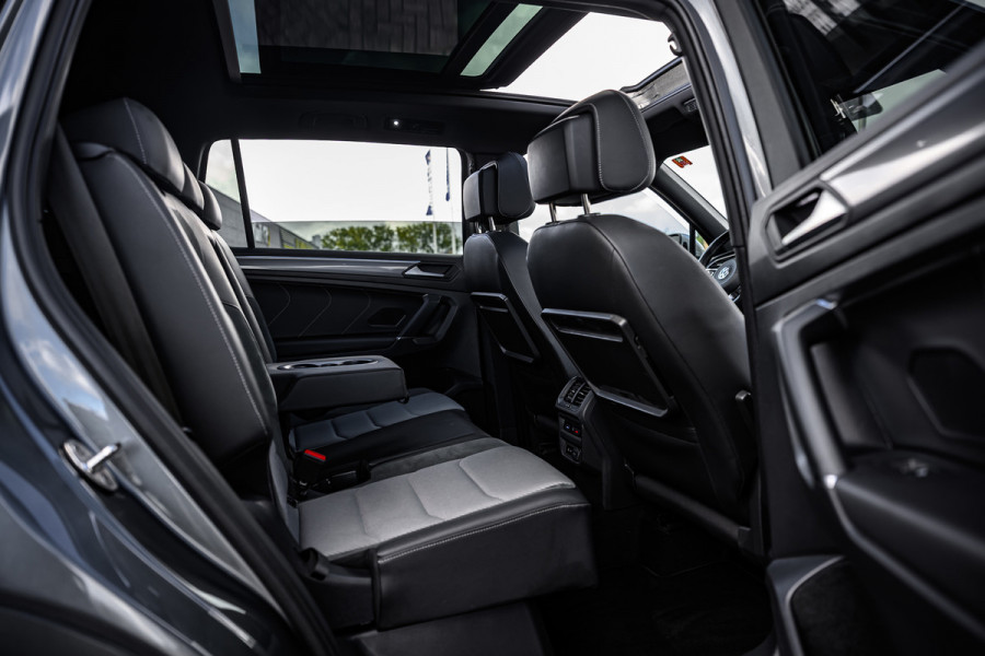Volkswagen Tiguan Allspace 2.0 TSI 4Motion Highline Business R 7p. Pano/Trekhaak/HUD/Virtual