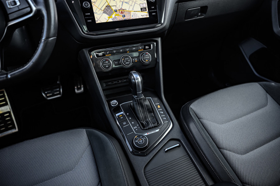 Volkswagen Tiguan Allspace 2.0 TSI 4Motion Highline Business R 7p. Pano/Trekhaak/HUD/Virtual