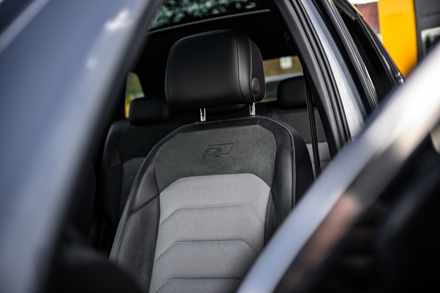 Volkswagen Tiguan Allspace 2.0 TSI 4Motion Highline Business R 7p. Pano/Trekhaak/HUD/Virtual