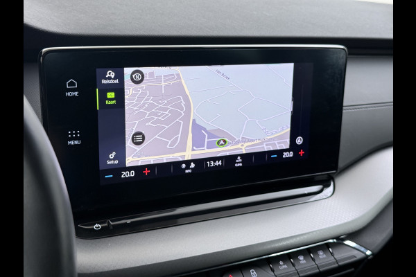 Škoda Octavia Combi 1.0 e-TSI 111PK Automaat Navi Apple Carplay Android Auto Bluetooth Elek.Achterklep Cruise Control Business Edition Pdc Led DAB P-Assist Lmv 16" Isofix Licht-/Regensensor WiFi Origineel Nederlandse Auto