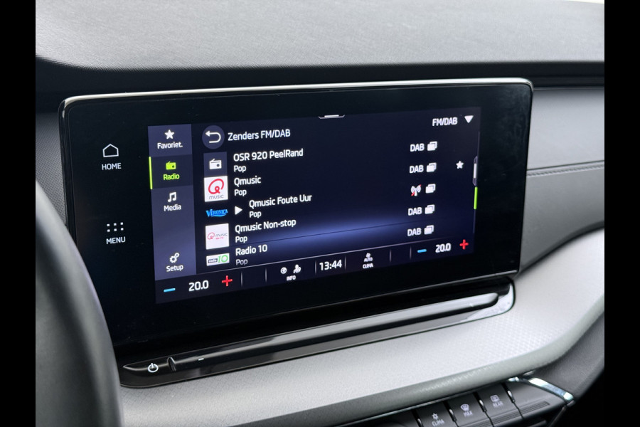 Škoda Octavia Combi 1.0 e-TSI 111PK Automaat Navi Apple Carplay Android Auto Bluetooth Elek.Achterklep Cruise Control Business Edition Pdc Led DAB P-Assist Lmv 16" Isofix Licht-/Regensensor WiFi Origineel Nederlandse Auto