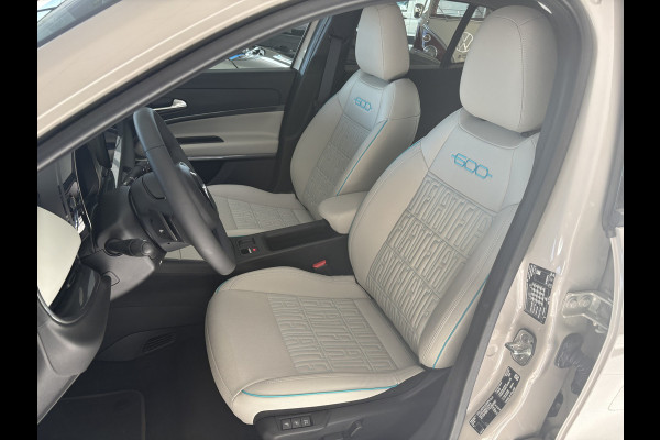 Fiat 600 1.2 Hybrid La Prima massagestoel leder navi automaat full options