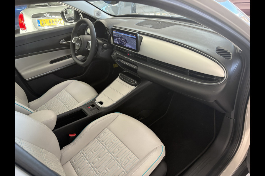 Fiat 600 1.2 Hybrid La Prima massagestoel leder navi automaat full options