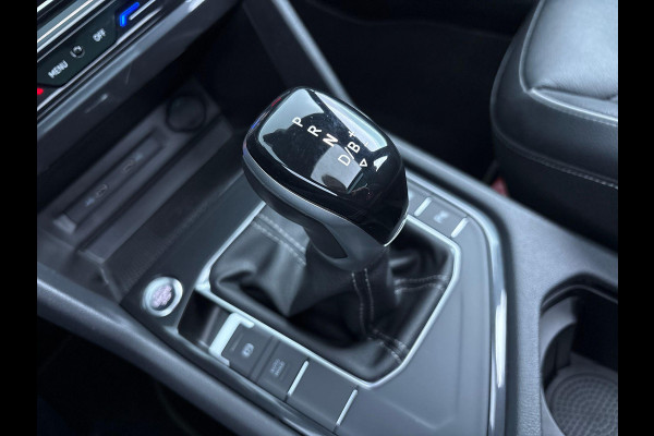 Volkswagen Tiguan 1.4 TSI eHybrid R-Line Business+ 245 pk Automaat (DSG) | Navigatie | Panoramadak | Trekhaak (wegklapbaar) | Achteruitrijcamera | Adaptieve cruise control | Stoelverwarming v/a | Apple carplay / Android auto | Verwarmd stuur | R line |