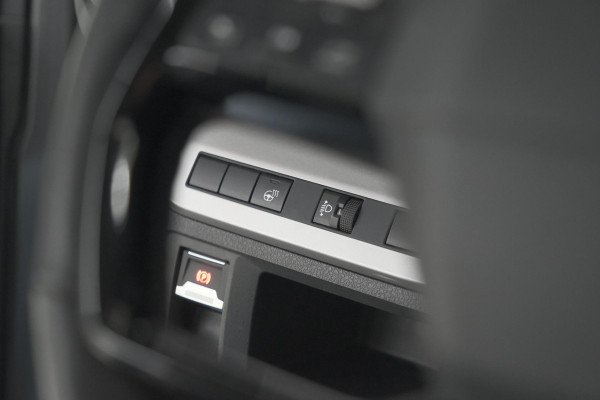 Peugeot Expert 2.0 BlueHDi 180 S&S L3 DC | 5 Zitplaatsen | Trekhaak | Luxury Pakket | Comfort + Pakket