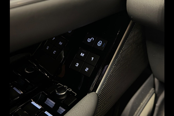 Land Rover Range Rover Velar 2.0 I4 Turbo AWD HSE R-Dynamic Panodak HUD Luchtvering 360Camera