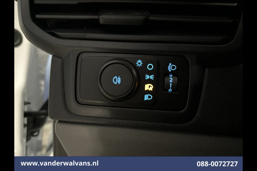 Ford Transit Custom 2.0 TDCI 136pk L2H1 Euro6 Airco | Leder | Camera | LED | Apple Carplay | Cruisecontrol Android Auto, Leder, Verwarmde voorruit, Parkeersensoren, Bijrijdersbank, 2740kg trekvermogen