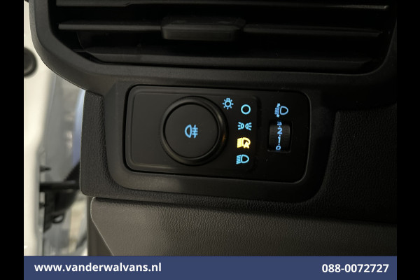 Ford Transit Custom 2.0 TDCI 136pk L2H1 Euro6 Airco | Leder | Camera | LED | Apple Carplay | Cruisecontrol Android Auto, Leder, Verwarmde voorruit, Parkeersensoren, Bijrijdersbank, 2740kg trekvermogen