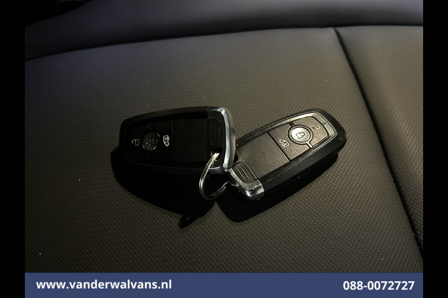 Ford Transit Custom 2.0 TDCI 136pk L2H1 Euro6 Airco | Leder | Camera | LED | Apple Carplay | Cruisecontrol Android Auto, Leder, Verwarmde voorruit, Parkeersensoren, Bijrijdersbank, 2740kg trekvermogen