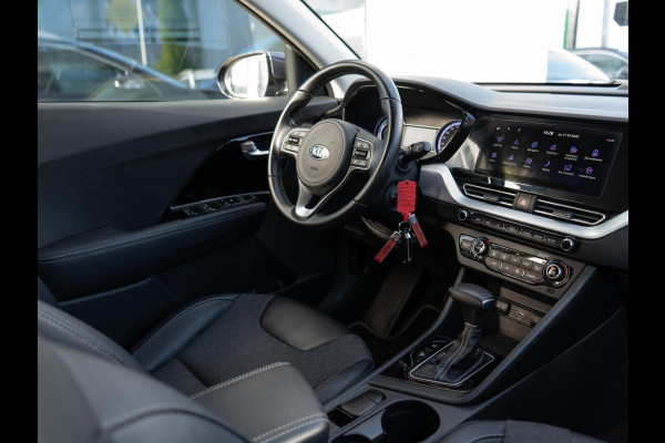 Kia Niro 1.6 GDi Hybrid DynamicLine |Trekhaak | Navigatie | Achteruitrijcamera |