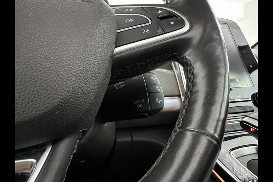Renault Espace 2.0 Blue dCi Intens [7-Pers.] *AUT | PANO | HEAD-UP | LEATHER | CRUISE | FULL-LED | CAMERA | KEYLESS | HEATED-COMFORTSEATS | PRIVACY-GLASS | ECC | PDC | AMBIENT-LIGHT | 19''ALU*