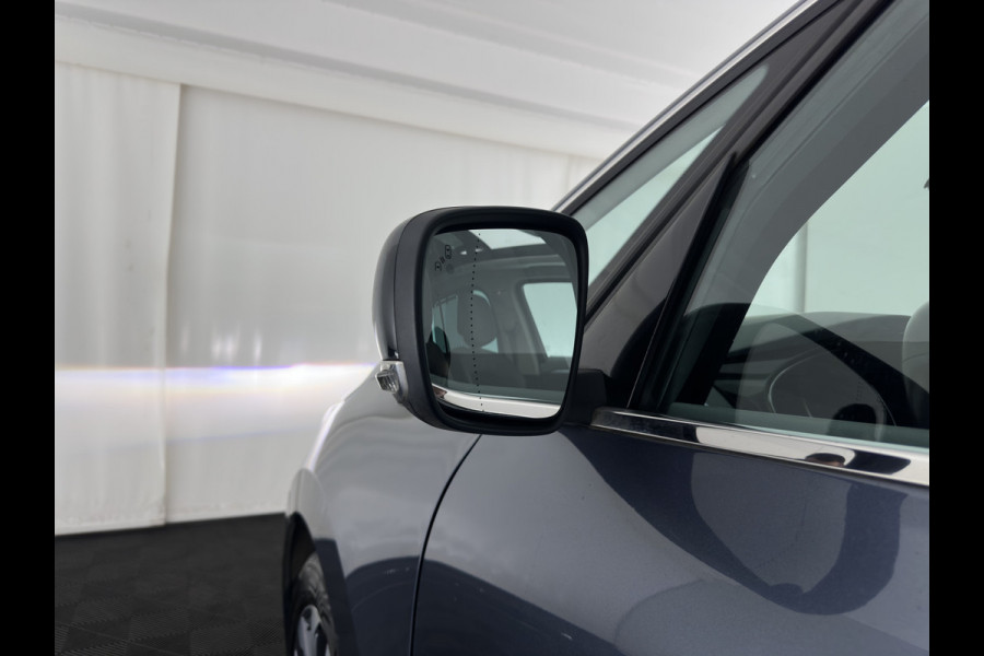 Renault Espace 2.0 Blue dCi Intens [7-Pers.] *AUT | PANO | HEAD-UP | LEATHER | CRUISE | FULL-LED | CAMERA | KEYLESS | HEATED-COMFORTSEATS | PRIVACY-GLASS | ECC | PDC | AMBIENT-LIGHT | 19''ALU*