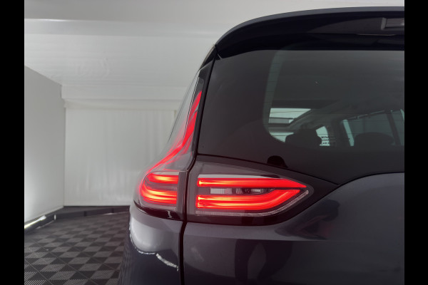Renault Espace 2.0 Blue dCi Intens [7-Pers.] *AUT | PANO | HEAD-UP | LEATHER | CRUISE | FULL-LED | CAMERA | KEYLESS | HEATED-COMFORTSEATS | PRIVACY-GLASS | ECC | PDC | AMBIENT-LIGHT | 19''ALU*
