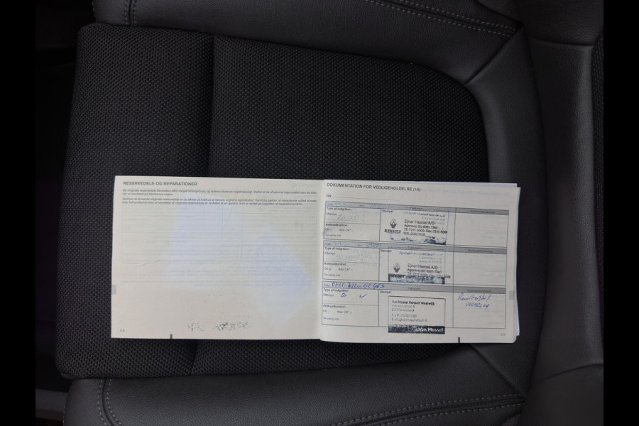 Renault Espace 2.0 Blue dCi Intens [7-Pers.] *AUT | PANO | HEAD-UP | LEATHER | CRUISE | FULL-LED | CAMERA | KEYLESS | HEATED-COMFORTSEATS | PRIVACY-GLASS | ECC | PDC | AMBIENT-LIGHT | 19''ALU*