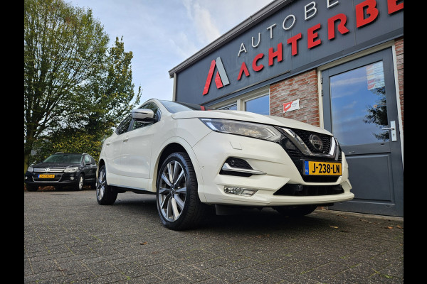 Nissan QASHQAI 1.3 DIG-T Tekna + Trekhaak! Leer! Camera! Panoramadak! 140PK! Mooie/Nette Auto!