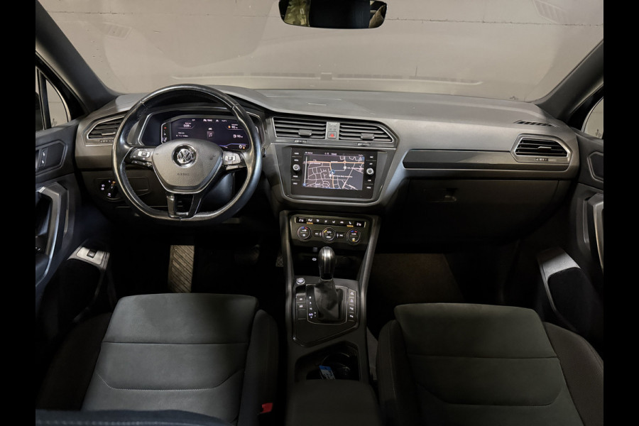 Volkswagen Tiguan Allspace 1.5 TSI Highline Business R-Line 7p. | Pano | Park Pilot | rekhaak