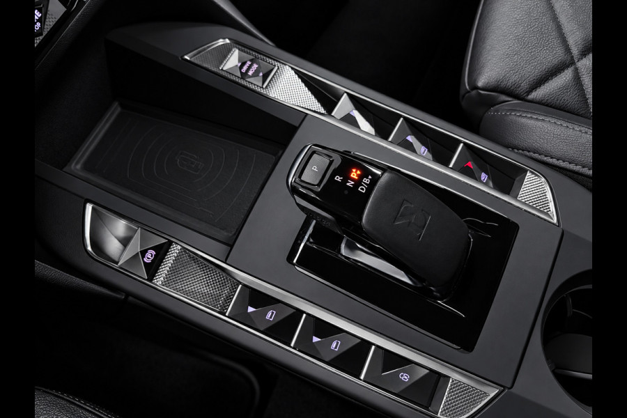 DS DS 3 Crossback E-Tense Grand Chic 50 kWh LEDER/NAVI/CAM/DAB/CARPLAY/LED/CRUISE///